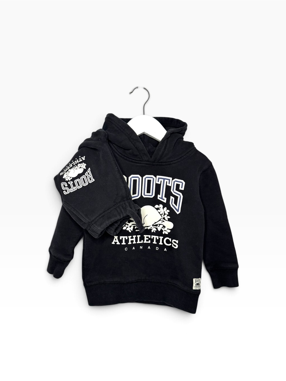 ⭐️ 5/$30 Roots Kids Sweat Matching Set size 3T